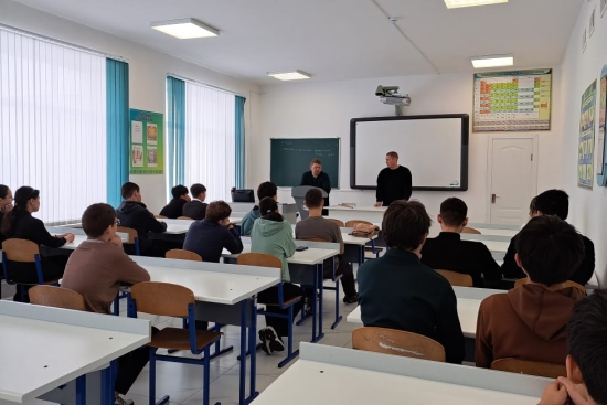 6 февраля в КГУ «Рудная средняя школа» с учащимися 9–11 классов была проведена профориентационная работа с участием представителей Агротехнического колледжа села Саумалколь.